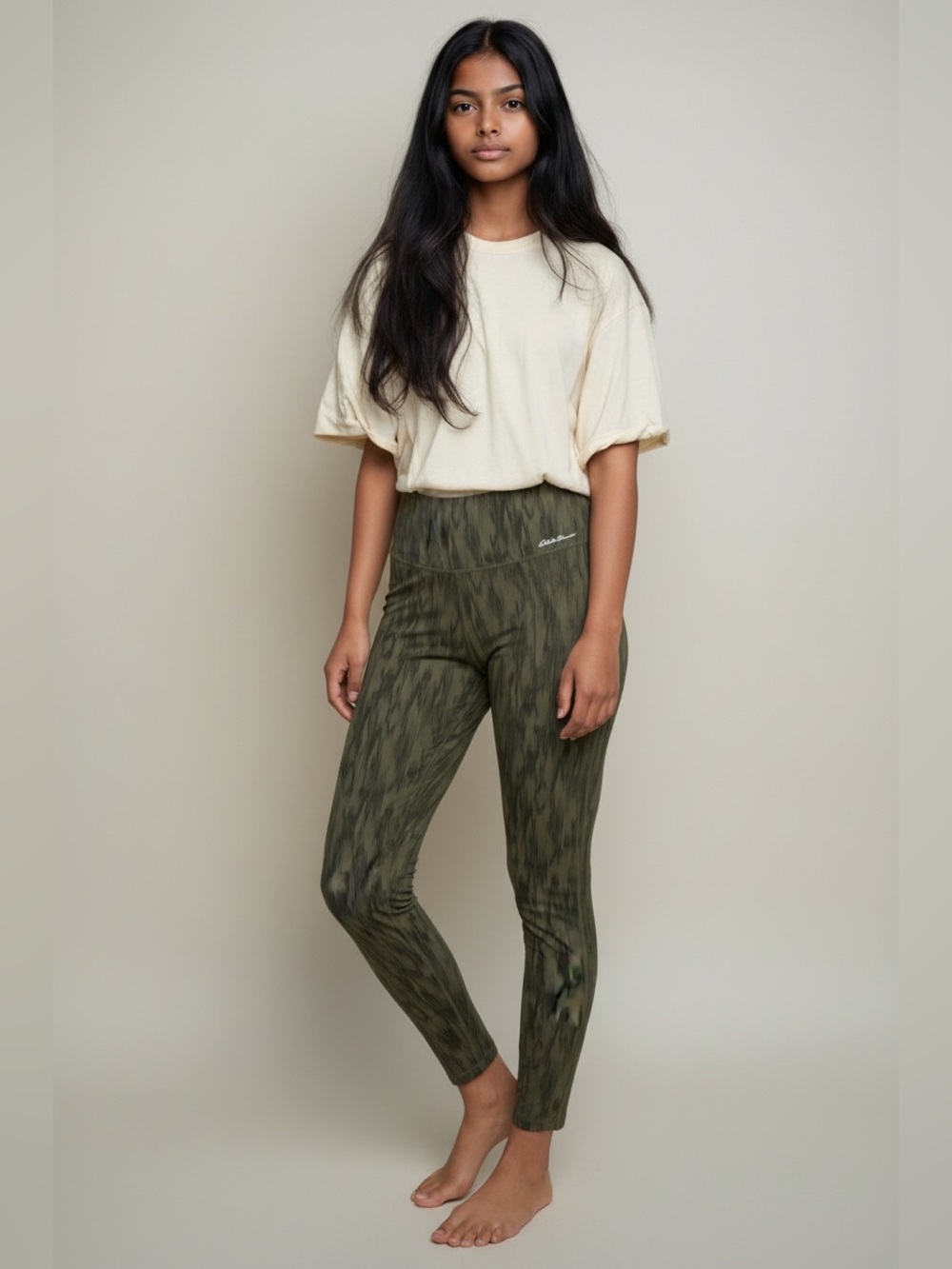 Eddie Bauer High-Rise Leggings in Olive Green
